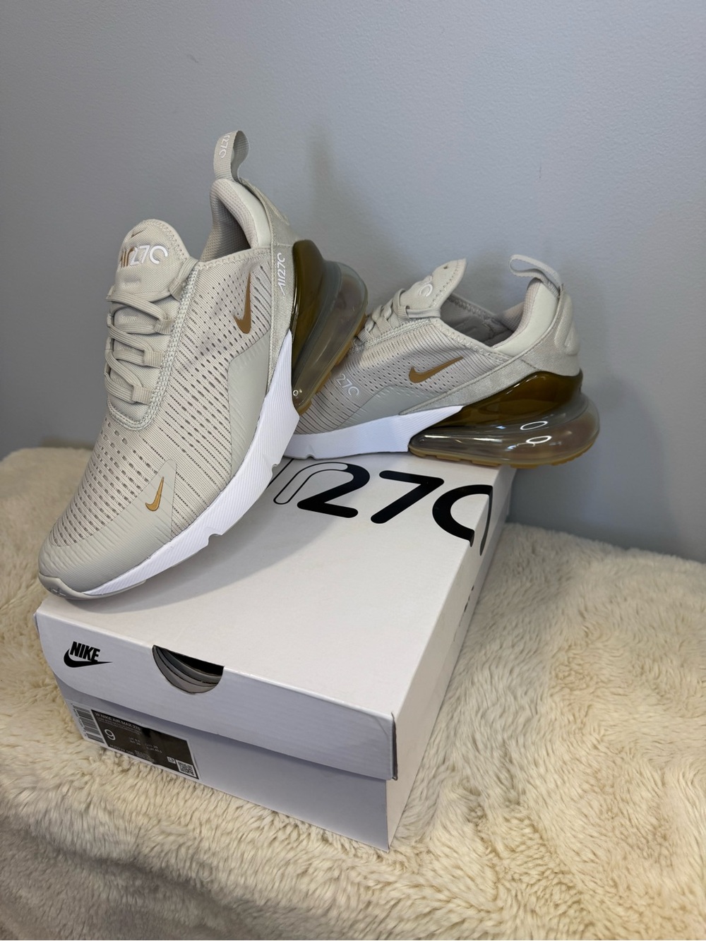 Nike Women’s Air Max 270